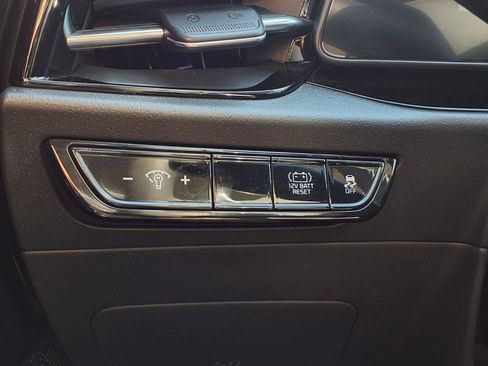 Used 2024 Kia Niro EX FWD image 15