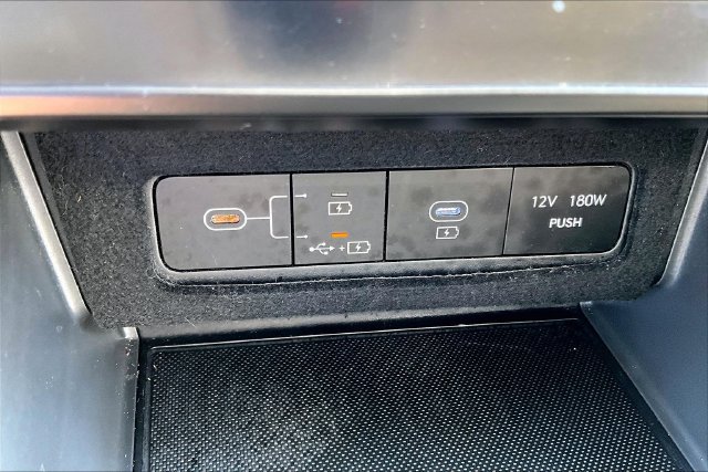 Used 2025 Hyundai Sonata SEL FWD image 16