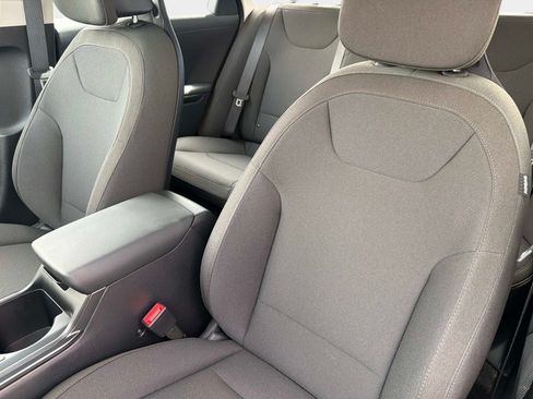 New 2026 Kia K4 FWD image 17