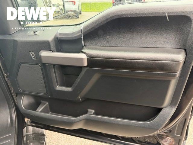 Used 2019 Ford F150 XLT w/ Equipment Group 302A Luxury AWD/4WD image 33