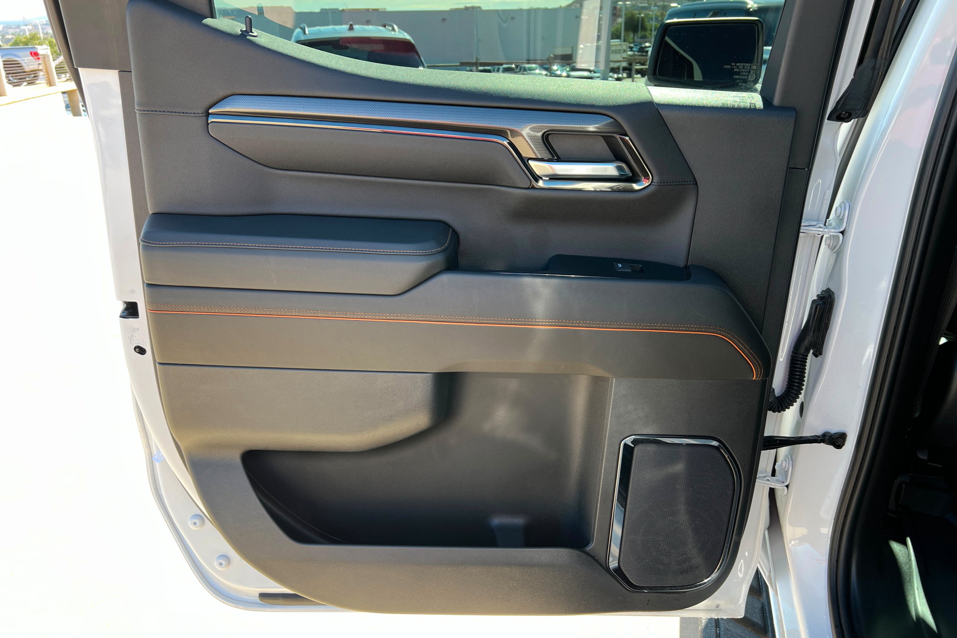 Used 2023 GMC Sierra 1500 AT4 w/ AT4 Premium Package AWD/4WD image 19