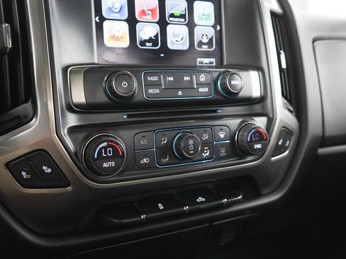 Used 2018 Chevrolet Silverado 1500 LT w/ All Star Edition AWD/4WD image 21