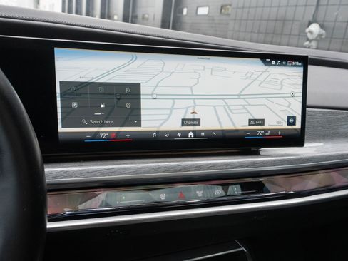 Certified 2023 BMW 740i image 23