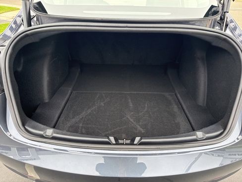 Used 2023 Tesla Model 3 Standard Range image 7