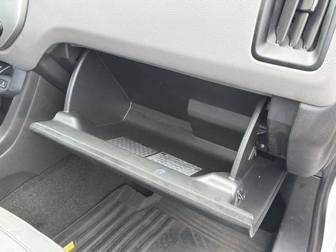 Used 2015 Chevrolet Colorado LT w/ Luxury Package image 38