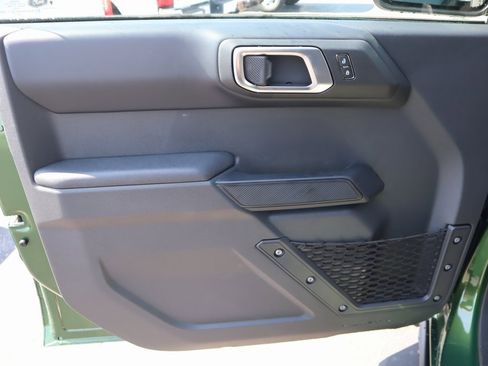 New 2025 Ford Bronco Badlands image 17