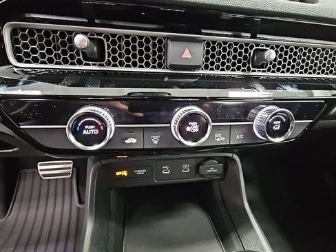 New 2026 Honda Civic Sport image 16