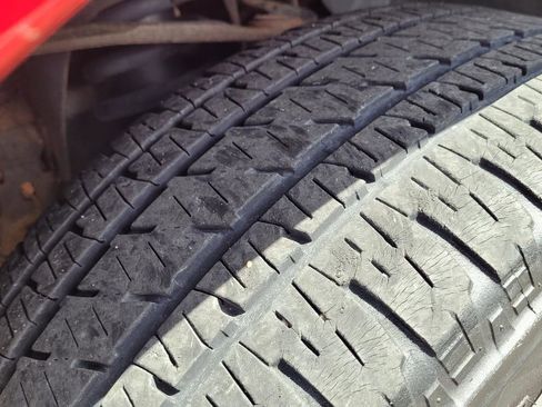 Used 2010 Ford F150 Lariat AWD/4WD image 11