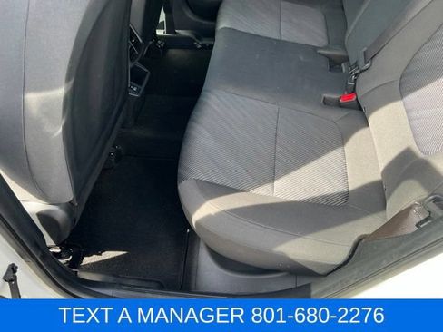 Used 2024 Kia Seltos LX AWD/4WD image 35
