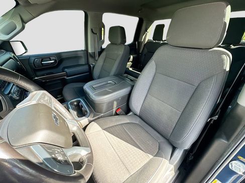 Used 2021 Chevrolet Silverado 1500 RST image 16