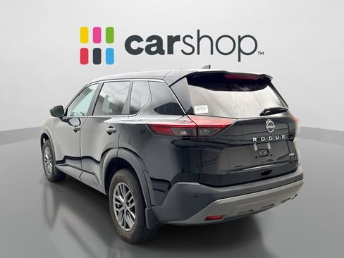 Used 2023 Nissan Rogue S AWD/4WD image 3