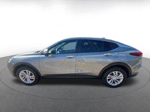 Used 2025 Buick Envista Preferred image 4