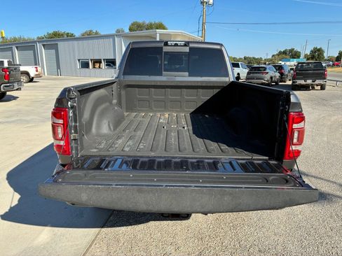 Used 2019 RAM 2500 Laramie AWD/4WD image 13