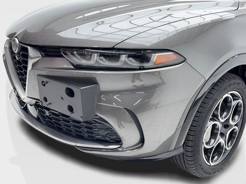 Used 2024 Alfa Romeo Tonale Ti w/ Active Assist Package image 5