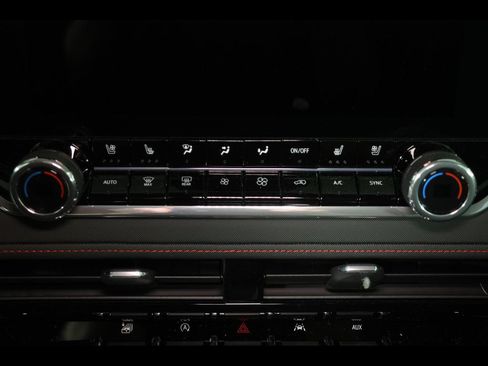 New 2026 Chevrolet Colorado Z71 w/ Technology Package AWD/4WD image 23