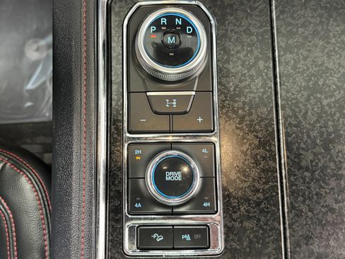 Used 2023 Ford Expedition Limited AWD/4WD image 30