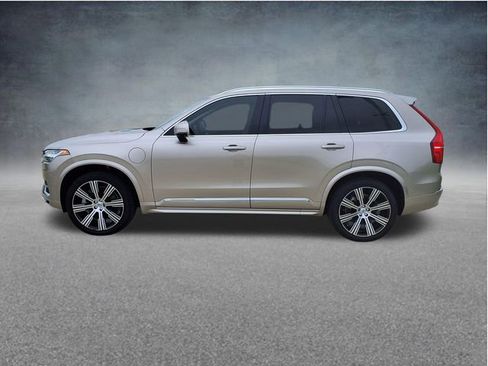 Certified 2023 Volvo XC90 T8 Plus w/ Protection Package Premier AWD/4WD image 5