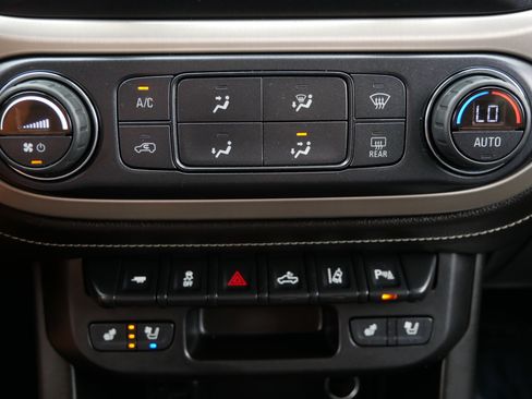 Used 2021 GMC Canyon Denali AWD/4WD image 23