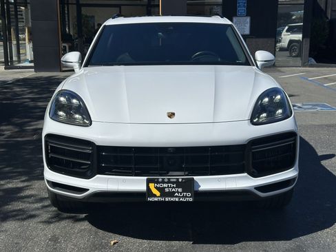 Used 2019 Porsche Cayenne Turbo AWD/4WD image 5