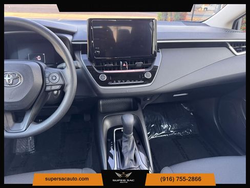 Used 2026 Toyota Corolla LE FWD image 22