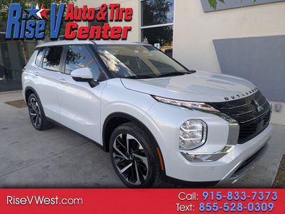 Used 2023 Mitsubishi Outlander SE