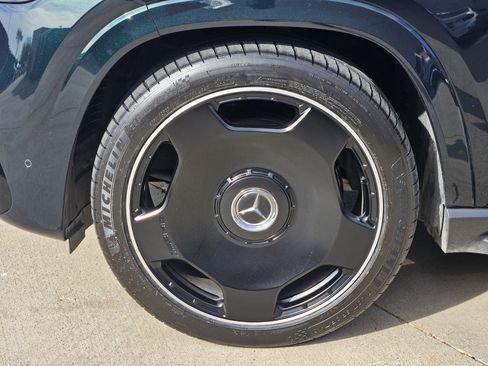 Certified 2023 Mercedes-Benz GLS 63 AMG 4MATIC image 10