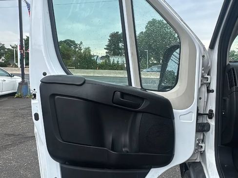 Used 2018 RAM ProMaster 3500 w/ Mopar Trailer Tow Group FWD image 9