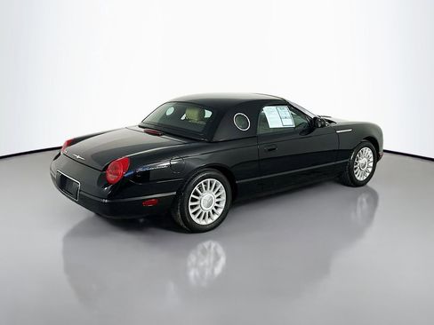 Used 2005 Ford Thunderbird RWD image 7