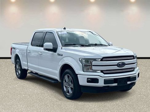 Used 2019 Ford F150 Lariat w/ Equipment Group 502A Luxury AWD/4WD image 3