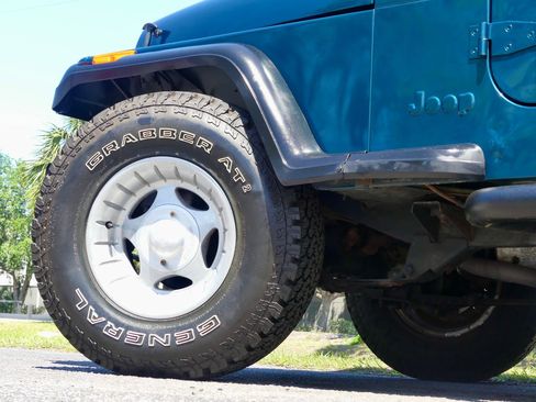 Used 1995 Jeep Wrangler Rio Grande image 56