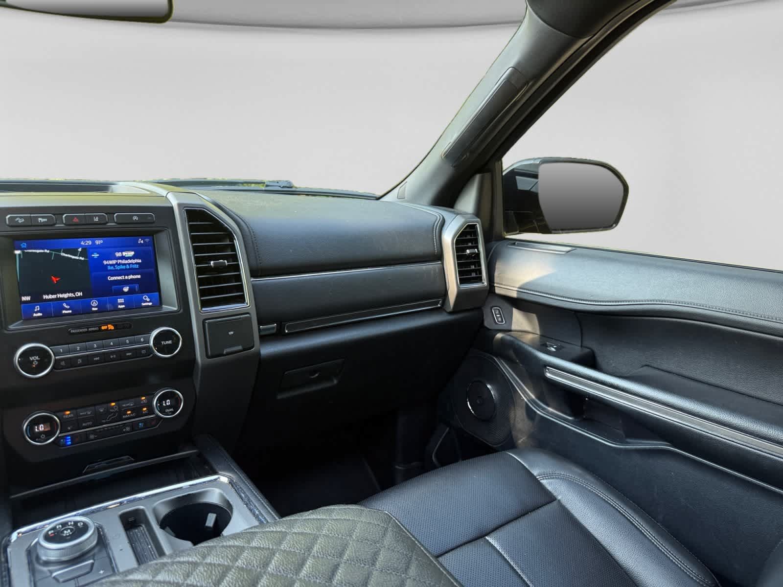 Used 2021 Ford Expedition XLT AWD/4WD image 19