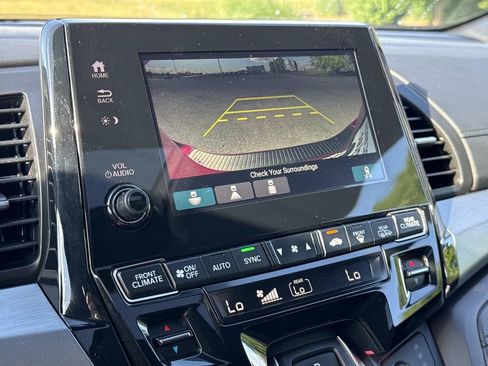 Used 2023 Honda Odyssey Sport image 6