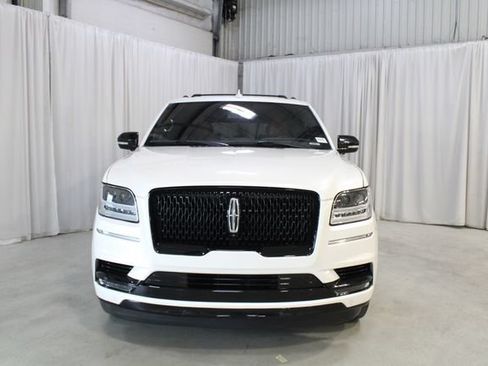 Used 2019 Lincoln Navigator L Reserve w/ Cargo Package AWD/4WD image 38