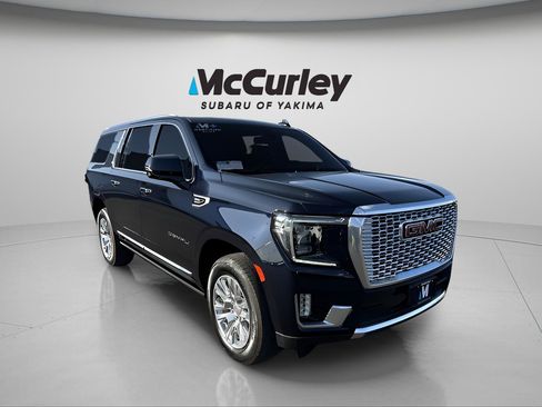 Used 2022 GMC Yukon XL Denali image 8