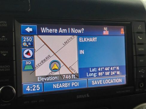 Used 2013 Jeep Wrangler Unlimited Sahara w/ Dual Top Group image 27