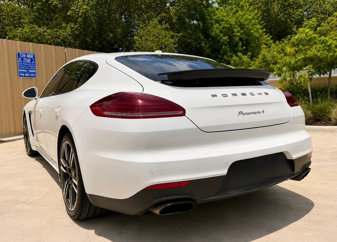 Used 2014 Porsche Panamera 4 AWD/4WD image 10