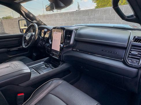 Used 2024 RAM 2500 Limited AWD/4WD image 26