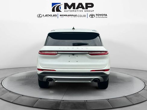 Used 2024 Lincoln Corsair AWD w/ Equipment Group 101A image 4