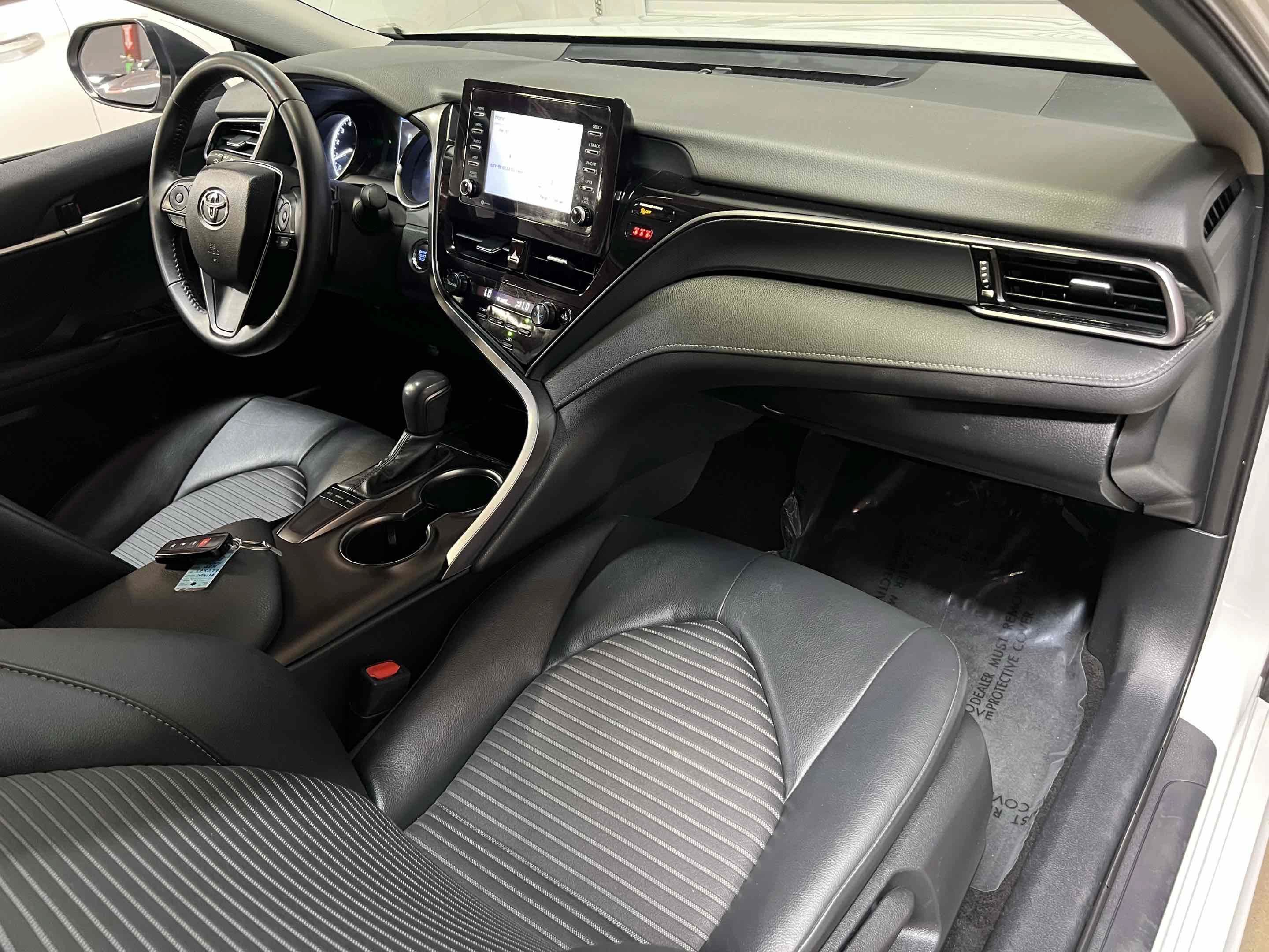 Used 2023 Toyota Camry SE w/ Convenience Package FWD image 51