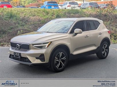 Certified 2024 Volvo XC40 B5 Core