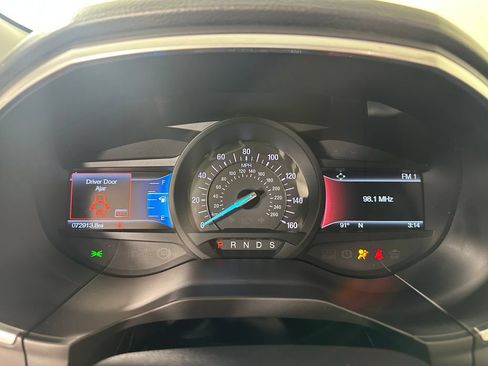 Used 2018 Ford Edge Titanium w/ Technology Package FWD image 26
