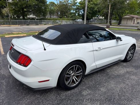 Used 2017 Ford Mustang Premium RWD image 30