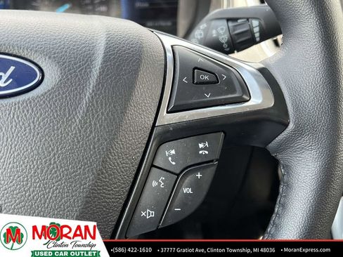 Used 2024 Ford Edge Titanium image 24