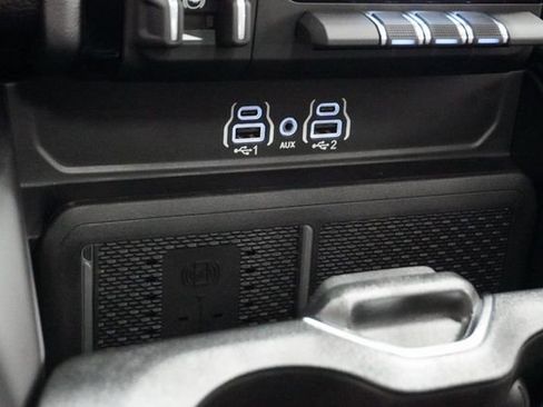 New 2026 RAM 1500 4x4 Crew Cab image 23