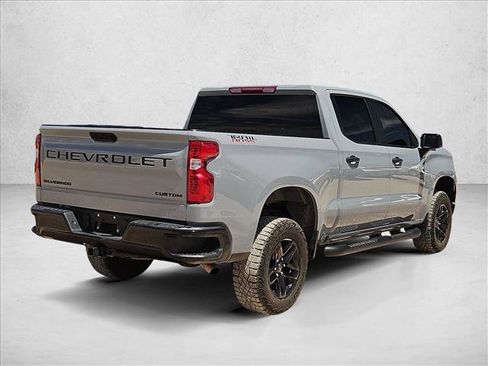 Used 2024 Chevrolet Silverado 1500 Custom Trail Boss w/ LPO, Dark Essentials Package AWD/4WD image 5