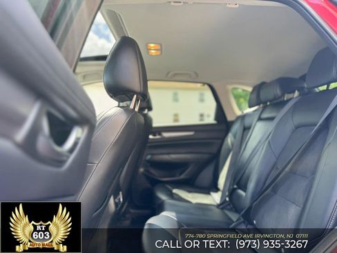 Used 2018 MAZDA CX-5 Touring w/ Preferred Equipment Package image 9