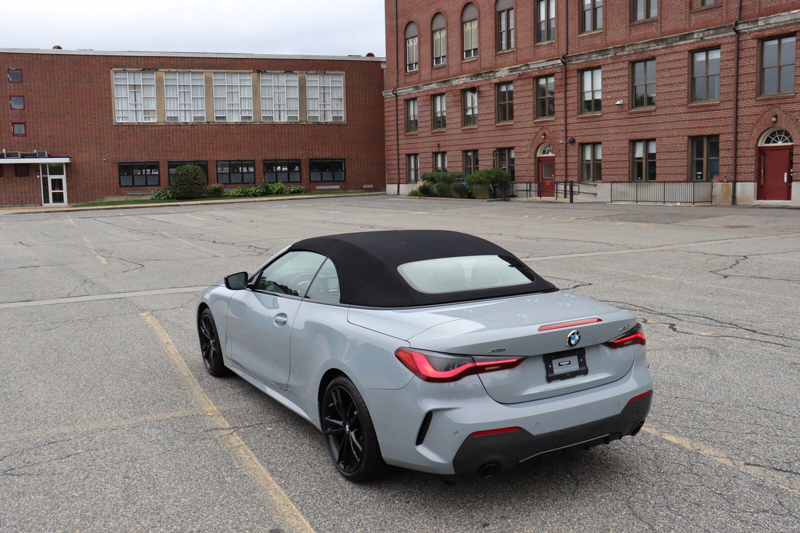 Used 2023 BMW 430i xDrive Convertible w/ M Sport Package AWD/4WD image 11