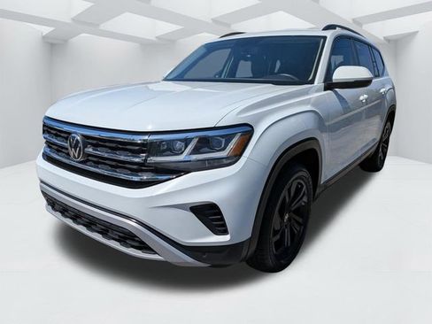 Used 2023 Volkswagen Atlas SE w/ Black Wheel Package FWD image 10
