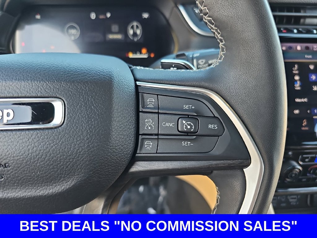 Used 2023 Jeep Grand Cherokee L Limited w/ Luxury Tech Group II AWD/4WD image 19