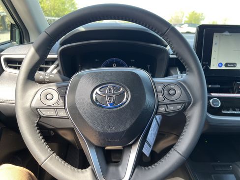 New 2026 Toyota Corolla Cross LE image 13